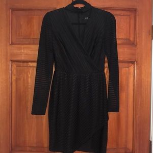 Guess - Black long sleeve mini dress sz2